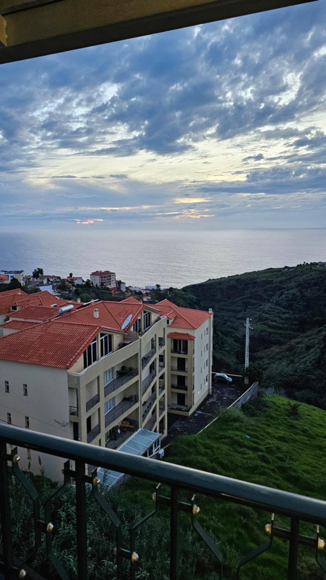 Sunset Star With Sea View Apartment Calheta  Luaran gambar