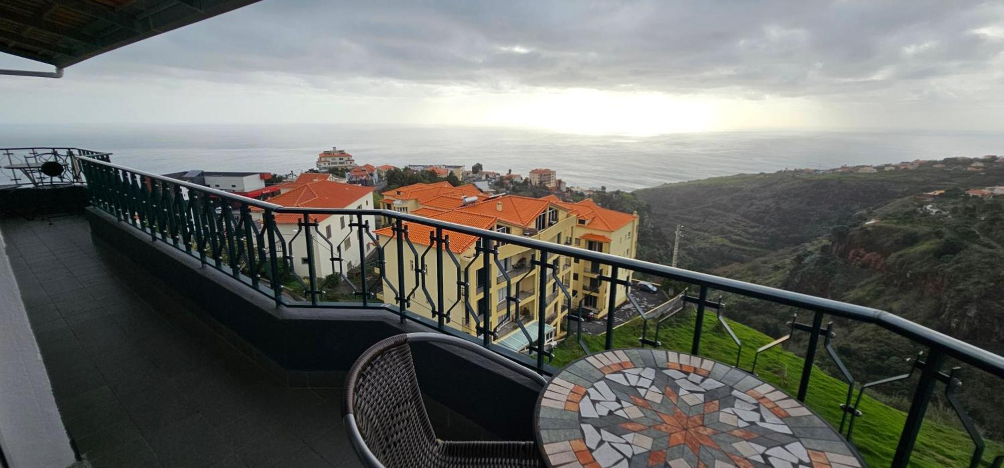 Sunset Star With Sea View Apartment Calheta  Luaran gambar